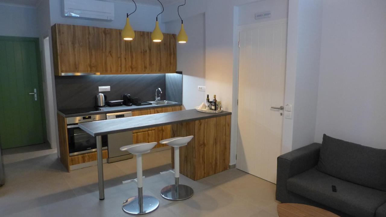 Caltabania Suites Áyios Nikítas المظهر الخارجي الصورة